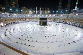 He was born to the 24th imam and a sunni mother. Abu Hassan Din A Jovial Man And Loving Father