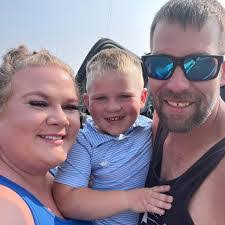 Michelle Coderre's Instagram, Twitter & Facebook