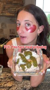 POV: you hate meal prep but you find this 15 min. meal #easymealprep  #mealprep #pestochicken #highprotein