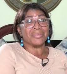 Julia Benoit's Instagram, Twitter & Facebook