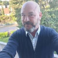 200+ perfiles de «Poupard»