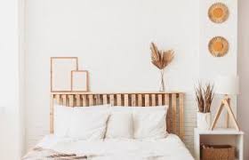 Changing your bedding for the summer isn't just about redecorating, it can change the way you sleep, look and feel. 15 Simple Tips For Decorating Your Ideal Bedroom Lovetoknow