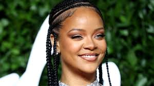 Join rihanna from the earliest meeting 5 years ago to the launch of the book at the guggenheim museum in new york city this past october. Rihanna Shares Makeup Free First Selfie Of 2020 Photo Allure