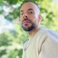 60+ "Mike Landi" profiles