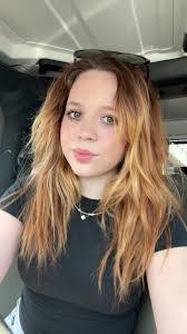 Gloria Honeycutt's Instagram, Twitter & Facebook