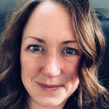 Crystal Feeney's Instagram, Twitter & Facebook