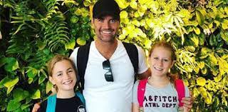 It's safe to say pete evans' kids don't just eat weetbix everyday. Pete Evans Reveals Why His Daughters Started Therapy At 12 Months Old Oversixty