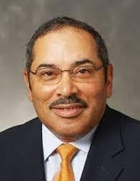 Ron Homer's Instagram, Twitter & Facebook