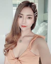 Kit Tang's Instagram, Twitter & Facebook