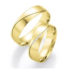 Trauringe eheringe verlobungsringe online konfigurieren und bestellen oder besuchen sie uns. Beeindruckende Eheringe Aus Sonnigem Gelbgold Online Kaufen