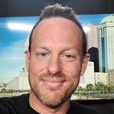 Erik Papke's Instagram, Twitter & Facebook