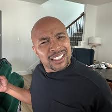 Dedrick Flowers's Instagram, Twitter & Facebook