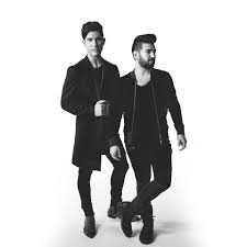 Dan and his wife, abby law, met an an animal rescue center in 2013. Dan Shay Dan Shay