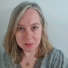 Samantha Beale's Instagram, Twitter & Facebook