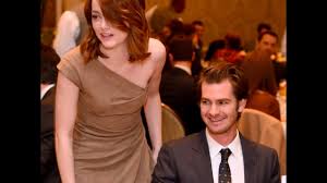 Nel 2017 ha vinto l'oscar alla miglior attrice per la sua interpretazione nel film la la land, mentre nel 2015 e nel 2019 è stata candidata all'oscar alla miglior attrice non protagonista per la sua interpretazione rispettivamente nel film birdman e ne la favorita. Emma Stone Andrew Garfield 2017 Best Moments Youtube