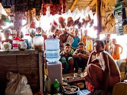 They Can Have Tea Cigarettes And Snacks From A Favorite Street Shop Known As Tong Er Dokan Happy People Happy Fun Facts