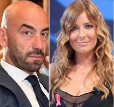 Jun 11, 2021 · ©: Selvaggia Lucarelli Litiga Col Virologo Bassetti A Sciagure Stiamo A Posto