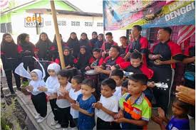 Kumpulan gambar gotong royong dalam kehidupan bermasyarakat. Inisiatif Skuad Dengue Patrol Smk Raja Muda Musa Tarik Perhatian Menteri Kesihatan Selangor Gps Bestari