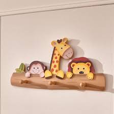 Pendez Toutes Vos Affaires Preferees Parmi Les Meilleurs Amis Du Safari L Equipe Du Sunny Safar Porte Manteau Mural Enfant Porte Manteau Mural Porte Manteaux
