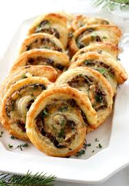 French Onion And Portobello Mushroom Pinwheels Dash Of Savory Recipe Stuffed Mushrooms Savoury Food Perfect Appetizers