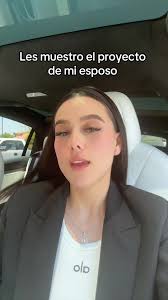 En Que Trabaja El Esposo De Kenia Santos