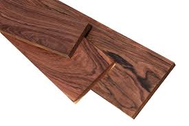 Bolivian Rosewood Shares Many Characteristics Of True Rosewoods Including Its Colors Working Properties And Density Colors Rang Beautiful Wood Rosewood Wood