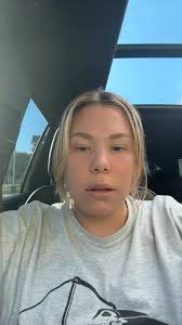 Kail with a message for her 4 baby daddies. 😅