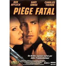 Runner Runner : Furman, Brad, Affleck, Ben, Timberlake, Justin, Arterton,  Gemma, MacKie, Anthony, Esper, Michael, Cooper, Oliver, George, Christian,  Vasquez, Yul, Heard, John, Molina, James: Amazon.se: Filmer och TV