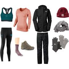 How To Dress For Cold Weather Hikes Hiking Outfit Hiking Outfit Women Outdoor Outfit