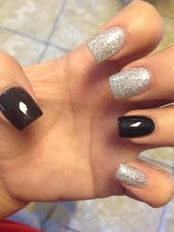Red Black And Silver Glitter Nails Black Nails Glitter Nails Acrylic Nails Nail Designs Simple Designs Prom Nails Black Nails With Glitter Glitter Nails Acrylic