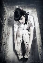 Here are best diy christmas bathroom decor ideas perfect for holidays. Living Dead Look For This Goth Girl In The Bath Tub Dark Beauty Dark Photography Gothic Culture