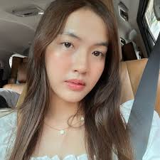 𝖭𝖾𝖾 (@vaddhinee) • Instagram photos and videos