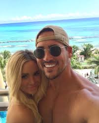 Did Josh Murray break up with Amanda Stanton because she lied to him?