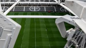 Excitement builds as Crusaders face Waratahs in Christchurch's new stadium