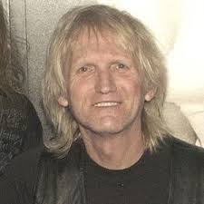 Lance Keltner's Instagram, Twitter & Facebook