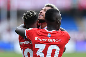 Check spelling or type a new query. America De Cali Hoy Se Viene Un Nuevo Fichaje Para Osorio Antena 2