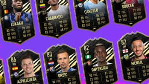 Lukaku fifa 21 is 27 years old and has 3* skills and 4* weakfoot lukaku's price on the xbox market is 7,400 coins (22 min ago), playstation is 7,100 coins (13 min ago) and pc is 9,600 coins (11 min ago). Fifa 21 Totw 19 Kommen Salah Lukaku Und Co Fifa Esports Com