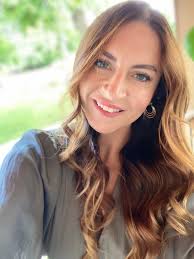 Victoria Eckert's Instagram, Twitter & Facebook