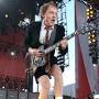 Angus Young height from m.imdb.com
