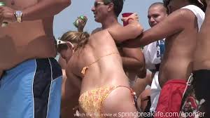 رقص دختر گنابادی - XNXX.COM