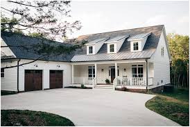 Stacy even managed to not fall off the roof! Farmhouse Friday Our Favorite Exterior Design Choices Meredithteasley Com