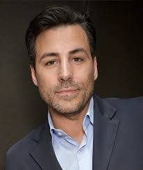 Michael Hovi's Instagram, Twitter & Facebook