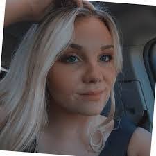 Donetta Stewart's Instagram, Twitter & Facebook