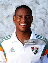 1,515 Robert Santos Photos & High Res Pictures