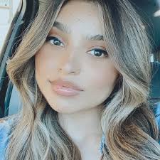 Jasmine Valentin (@jvalentin.hair) · Chicago, IL