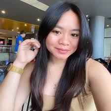 No plans yet this Valentines Day? Watch this! :)