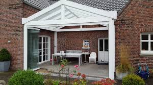 Glas Schiebe Drehturen Sl 25 Von Solarlux Unter Terrassendach So Ist Das Terrassendach Vor Witterungseinflussen Bestens G Terrassendach Terrassen Dach Drehtur