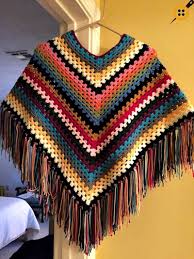 Bayan Orgu Panco Modelleri Ve Yapilisi Orgu Bayan Panco Ornekleri Crochet Poncho Patterns Crochet Poncho Knitted Poncho