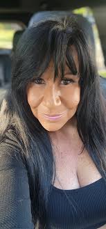 Singles in Lindenhurst looking for dating