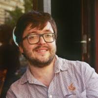 Leon Bacon's Instagram, Twitter & Facebook